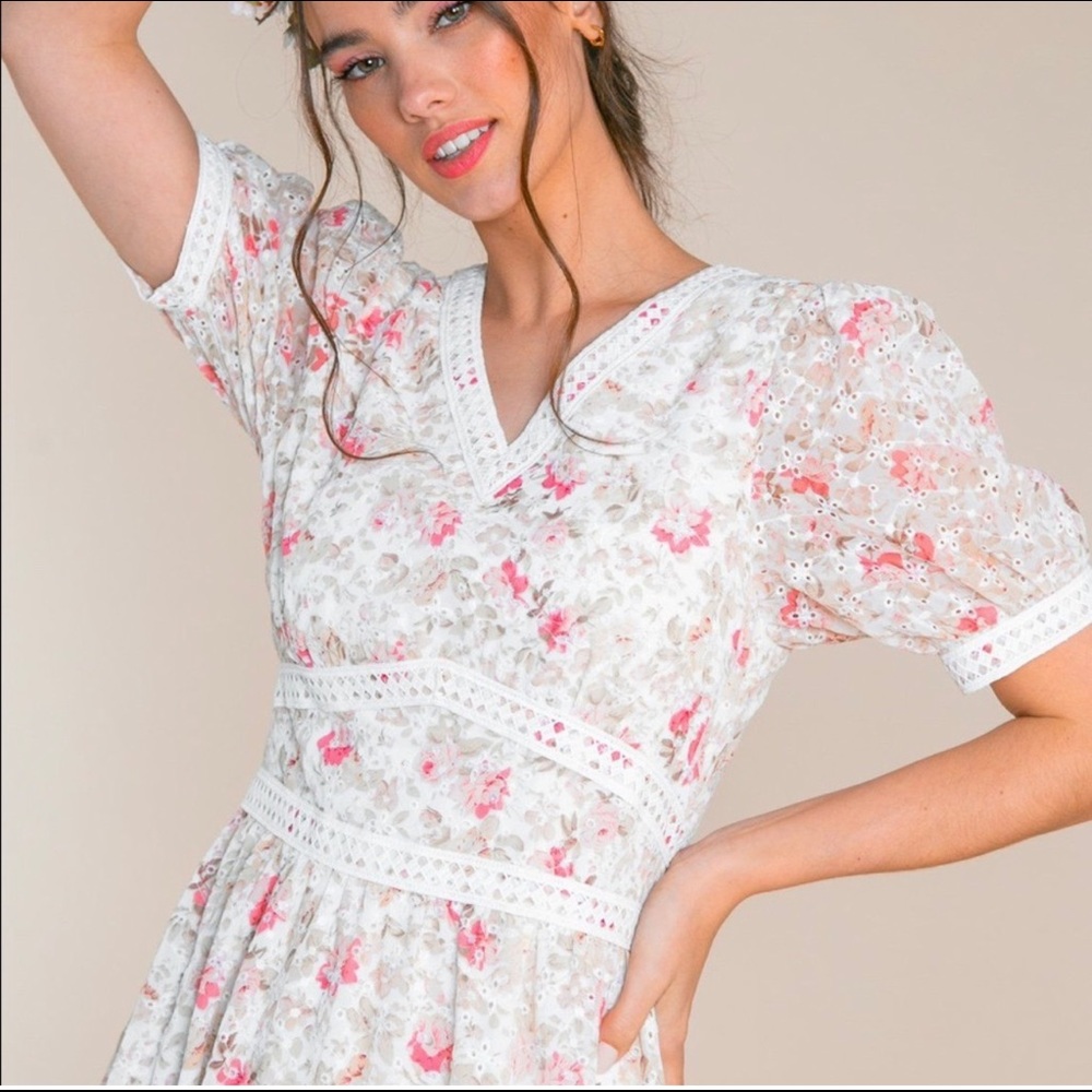 Ivy City Co Dress size Small
